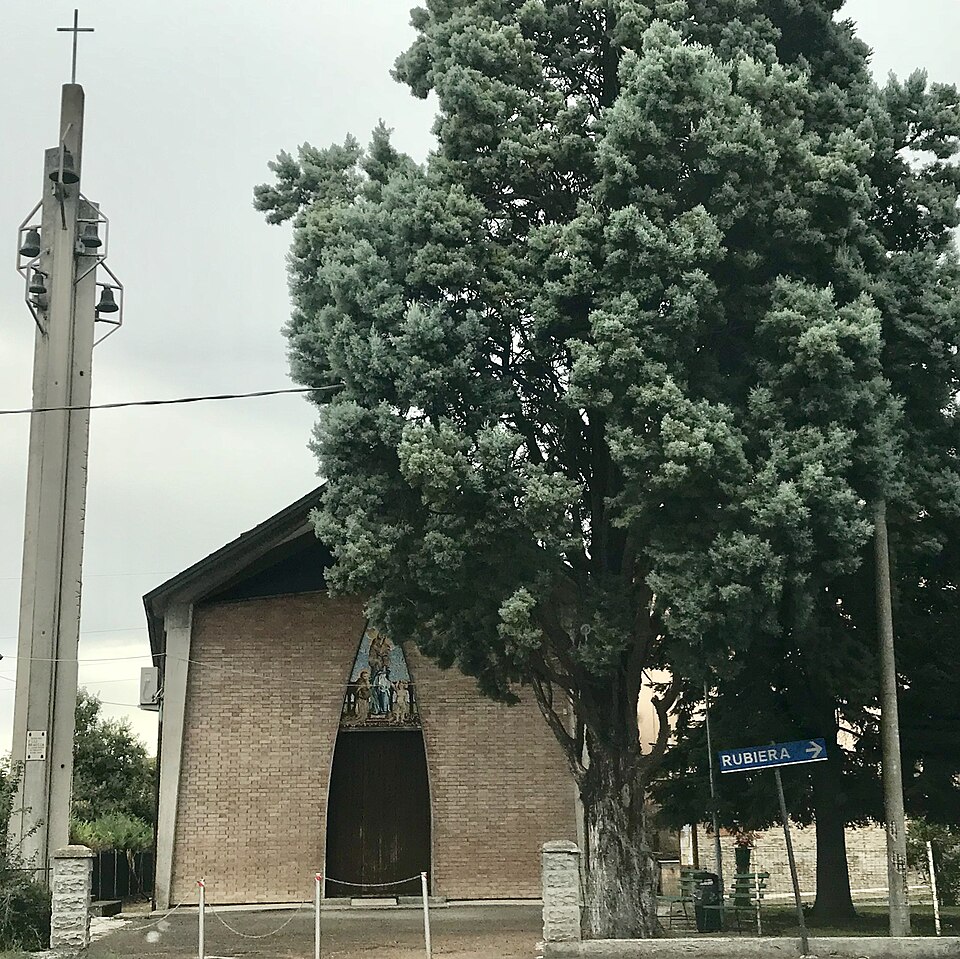 La chiesa di Villa Corticella, a Reggio Emilia, presso la partenza del circuito.