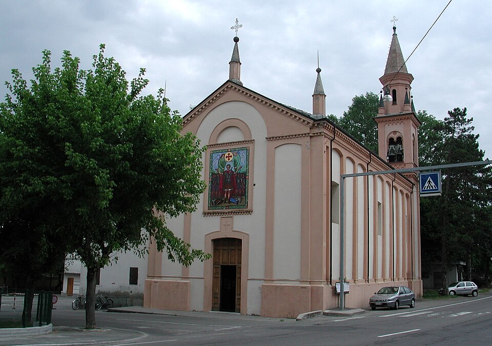 La chiesa di San Maurizio a Reggio Emilia, nel territorio della passeggiata CAI 610A.
